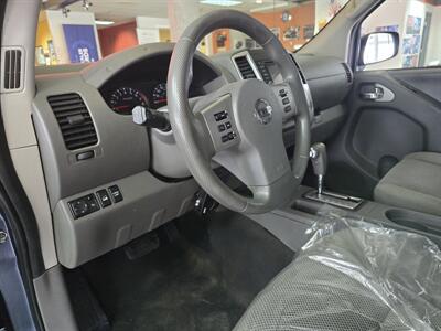 2018 Nissan Frontier SV - Photo 8 - Hamilton, OH 45015