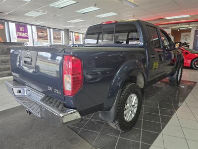 2018 Nissan Frontier SV - Photo 4 - Hamilton, OH 45015