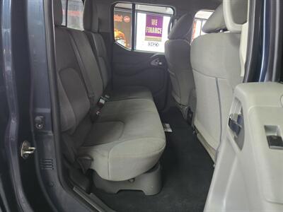 2018 Nissan Frontier SV - Photo 16 - Hamilton, OH 45015