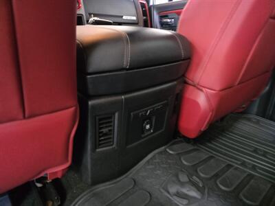 2017 RAM 1500 Rebel 4DR CREW CAB 4X4/HEMI - Photo 12 - Hamilton, OH 45015