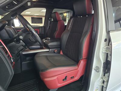 2017 RAM 1500 Rebel 4DR CREW CAB 4X4/HEMI - Photo 9 - Hamilton, OH 45015
