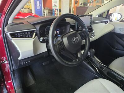 2022 Toyota Corolla LE 4DR SEDAN   - Photo 8 - Hamilton, OH 45015