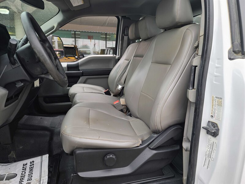 2019 Ford F-250 Super Duty XL-EXTENDED CAB-4X4 photo