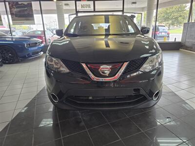 2019 Nissan Rogue S 4DR WAGON - Photo 2 - Hamilton, OH 45015