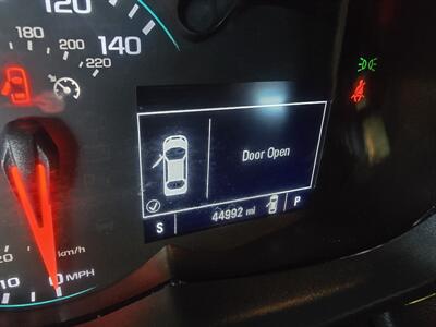 2021 Chevrolet Trax LT - Photo 25 - Hamilton, OH 45015