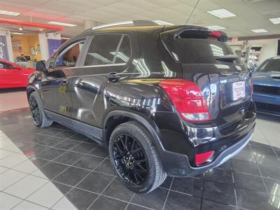 2021 Chevrolet Trax LT - Photo 6 - Hamilton, OH 45015