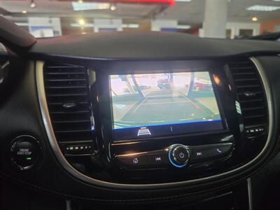 2021 Chevrolet Trax LT - Photo 18 - Hamilton, OH 45015