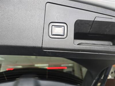 2020 Cadillac XT4 XT4 Premium Luxury 4DR SUV   - Photo 34 - Hamilton, OH 45015