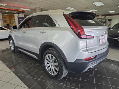 2020 Cadillac XT4 XT4 Premium Luxury 4DR SUV   - Photo 6 - Hamilton, OH 45015