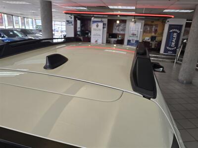 2022 Subaru Outback Premium 4DR CROSSOVER AWD   - Photo 33 - Hamilton, OH 45015