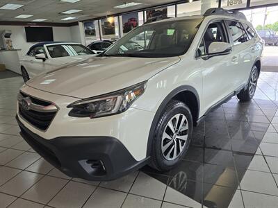 2022 Subaru Outback Premium 4DR CROSSOVER AWD   - Photo 1 - Hamilton, OH 45015
