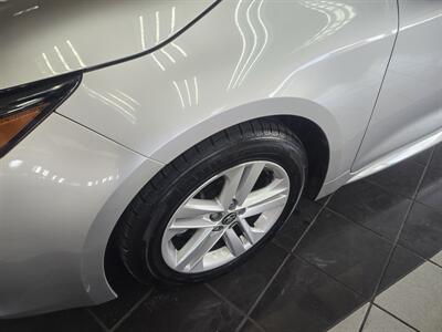 2020 Toyota Corolla SE 4DR HATCHBACK   - Photo 29 - Hamilton, OH 45015