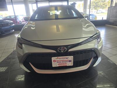 2020 Toyota Corolla SE 4DR HATCHBACK   - Photo 2 - Hamilton, OH 45015