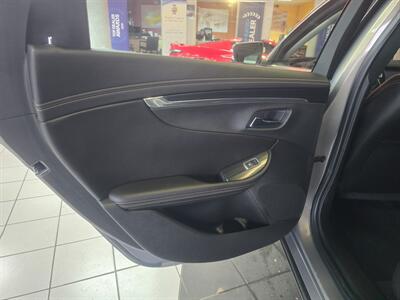 2019 Chevrolet Impala Premier 4DR SEDAN   - Photo 10 - Hamilton, OH 45015