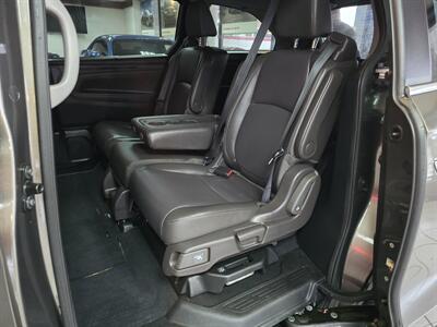 2019 Honda Odyssey EX-L 4DR MINI-VAN - Photo 10 - Hamilton, OH 45015