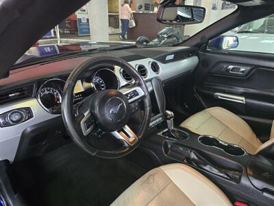 2015 Ford Mustang EcoBoost Premium   - Photo 12 - Hamilton, OH 45015