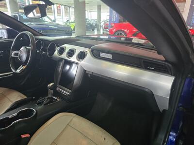 2015 Ford Mustang EcoBoost Premium   - Photo 15 - Hamilton, OH 45015