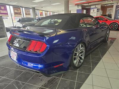 2015 Ford Mustang EcoBoost Premium   - Photo 8 - Hamilton, OH 45015