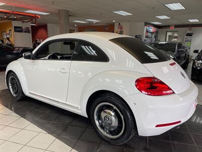 2013 Volkswagen Beetle 2.5L PZEV 2DR HATCHBACK   - Photo 7 - Hamilton, OH 45015