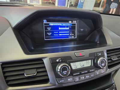 2014 Honda Odyssey EX-L   - Photo 21 - Hamilton, OH 45015