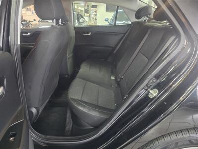 2019 Kia Rio S 4DR SEDAN   - Photo 11 - Hamilton, OH 45015