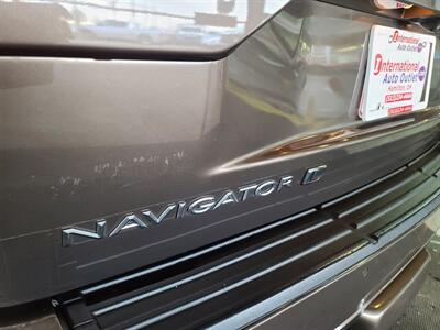 2016 Lincoln Navigator Reserve 4DR SUV AWD   - Photo 38 - Hamilton, OH 45015