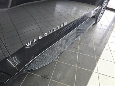 2024 Jeep Wagoneer Series II 4DR SUV 4X4   - Photo 39 - Hamilton, OH 45015