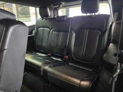 2024 Jeep Wagoneer Series II 4DR SUV 4X4   - Photo 13 - Hamilton, OH 45015