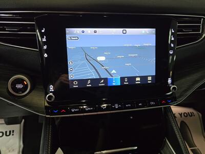 2024 Jeep Wagoneer Series II 4DR SUV 4X4   - Photo 35 - Hamilton, OH 45015