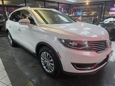2018 Lincoln MKX Select 4DR SUV AWD   - Photo 4 - Hamilton, OH 45015