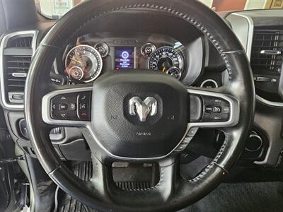 2021 RAM 1500 Big Horn   - Photo 13 - Hamilton, OH 45015