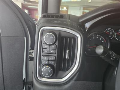 2021 Chevrolet Silverado 1500 RST   - Photo 19 - Hamilton, OH 45015