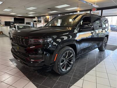 2024 Jeep Grand Wagoneer L Obsidian   - Photo 1 - Hamilton, OH 45015