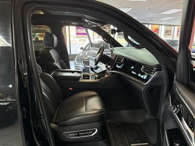 2024 Jeep Grand Wagoneer L Obsidian   - Photo 29 - Hamilton, OH 45015