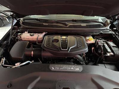 2024 Jeep Grand Wagoneer L Obsidian   - Photo 38 - Hamilton, OH 45015