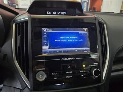 2018 Subaru Crosstrek 2.0i Premium 4DR WAGON AWD   - Photo 17 - Hamilton, OH 45015