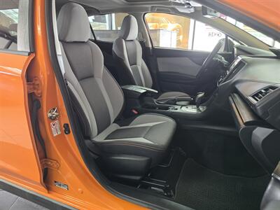 2018 Subaru Crosstrek 2.0i Premium 4DR WAGON AWD   - Photo 13 - Hamilton, OH 45015