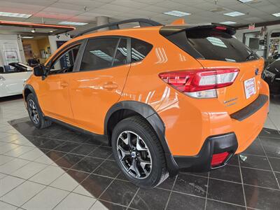 2018 Subaru Crosstrek 2.0i Premium 4DR WAGON AWD   - Photo 5 - Hamilton, OH 45015