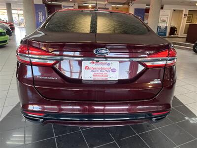 2018 Ford Fusion SE 4DR SEDAN AWD   - Photo 7 - Hamilton, OH 45015