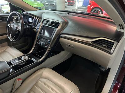 2018 Ford Fusion SE 4DR SEDAN AWD   - Photo 28 - Hamilton, OH 45015