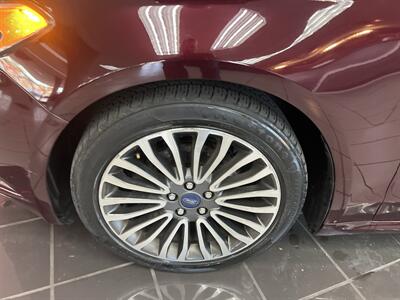 2018 Ford Fusion SE 4DR SEDAN AWD   - Photo 32 - Hamilton, OH 45015