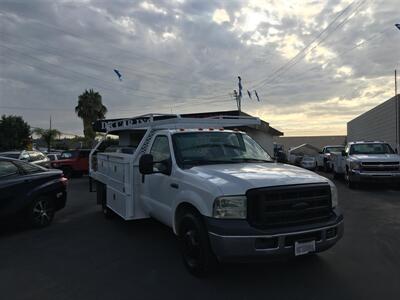 2006 Ford F-350 SUPER DUTY  DULLY WITH 12 FOOTUTILITY BED - Photo 4 - San Diego, CA 92120