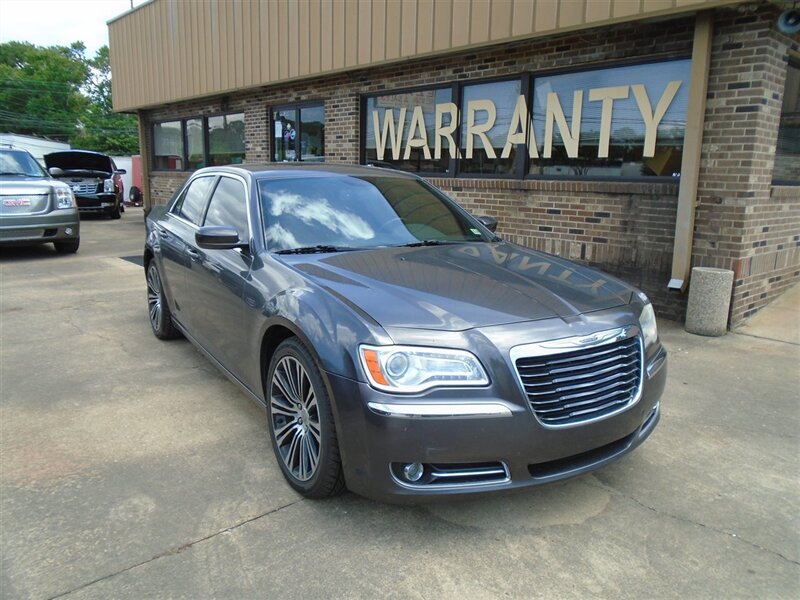 2014 Chrysler 300 Series  