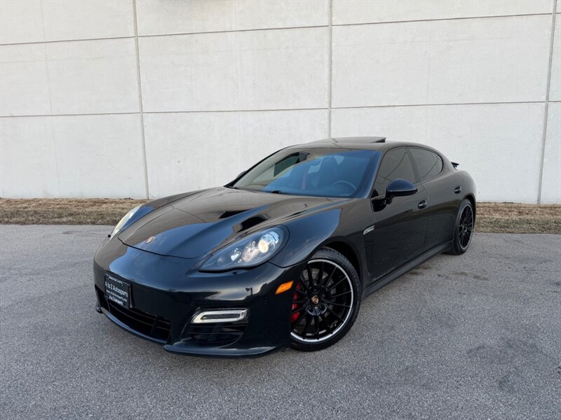 2013 Porsche Panamera GTS