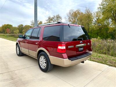 2013 Ford Expedition King Ranch   - Photo 8 - Madison, WI 53716