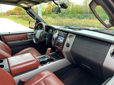 2013 Ford Expedition King Ranch   - Photo 19 - Madison, WI 53716