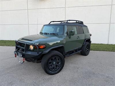 2014 Toyota FJ Cruiser - Photo 3 - Madison, WI 53716