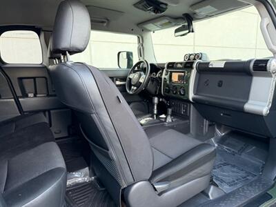 2014 Toyota FJ Cruiser - Photo 16 - Madison, WI 53716