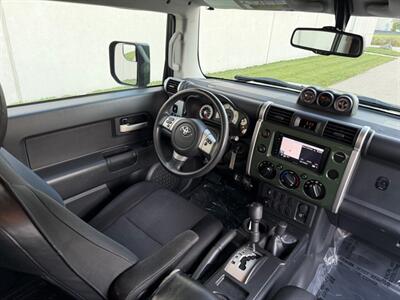 2014 Toyota FJ Cruiser - Photo 20 - Madison, WI 53716