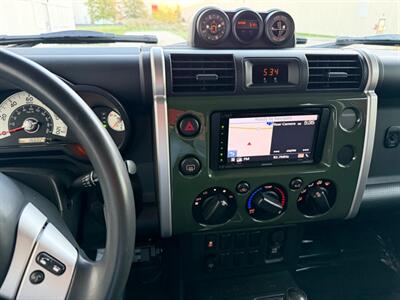 2014 Toyota FJ Cruiser - Photo 26 - Madison, WI 53716